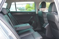 Skoda Superb Combi 2.0 TDI Premium Edition