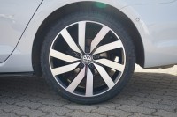 VW Golf VII Variant 2.0 TDI DSG R-Line