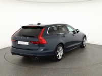 Volvo V90 D4 Momentum