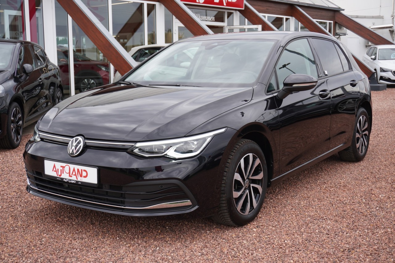 VW Golf VIII 1.5 TSI