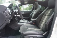Mercedes-Benz CLA 200 AMG Line