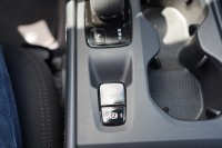 Volvo XC 40 T3 2WD Momentum Pro
