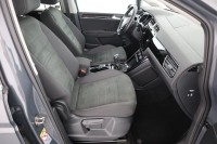 VW Touran 1.5 TSI DSG R-Line
