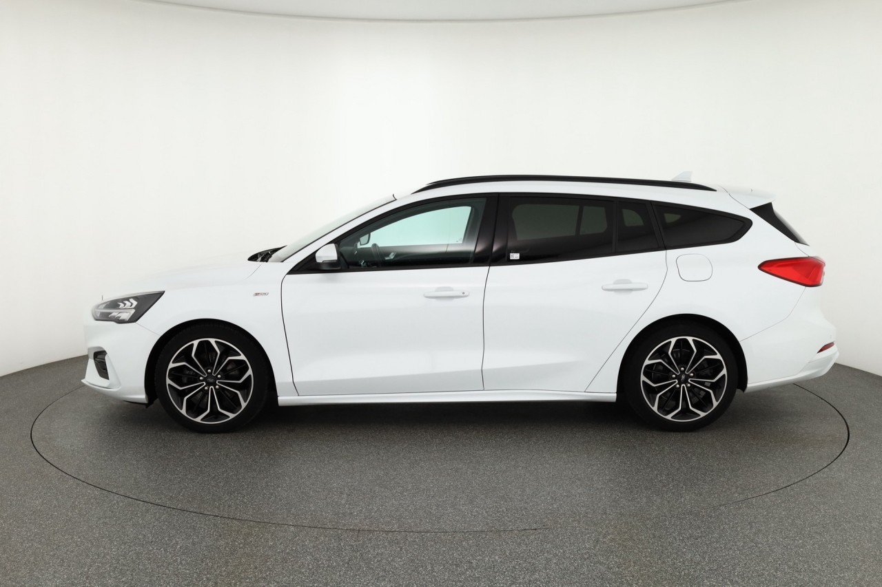 Ford Focus Turnier 1.5 EB ST-Line Aut.