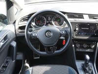 VW Touran 1.5 TSI IQ.DRIVE DSG