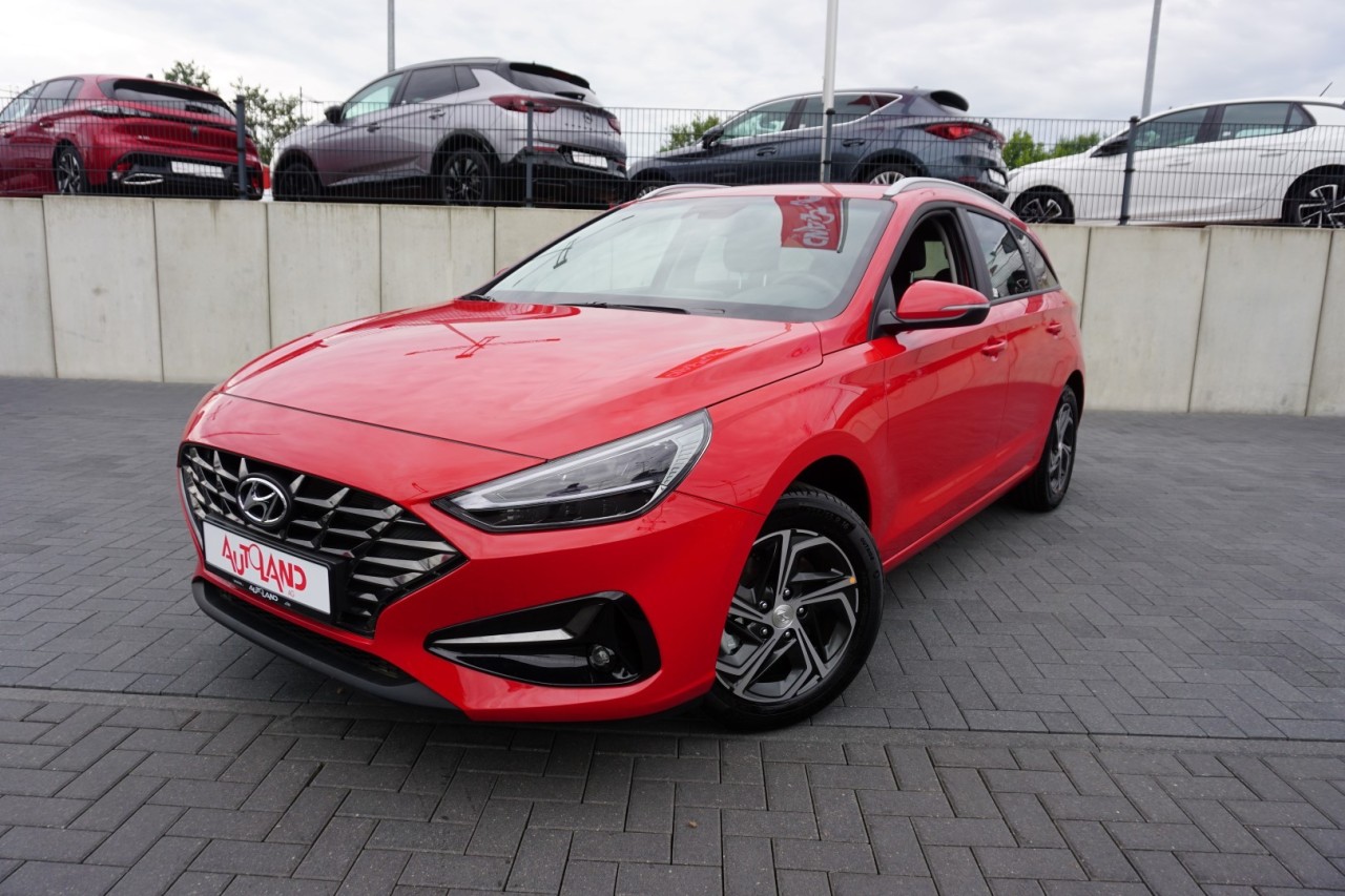 Hyundai i30 cw 1.5DPI