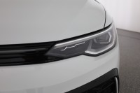 VW Golf VIII Variant 1.5 eTSI R-Line DSG