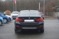 BMW 320 320i xDrive Luxury Line