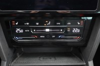 VW Passat Variant 1.5 TSI DSG Business