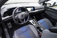 VW Golf VIII Variant 2.0 R 4Motion