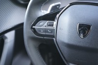 Peugeot 2008 1.2 M-Hybrid Allure Aut.