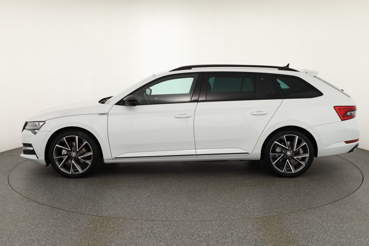 Skoda Superb Combi 1.4 TSI iV Sportline