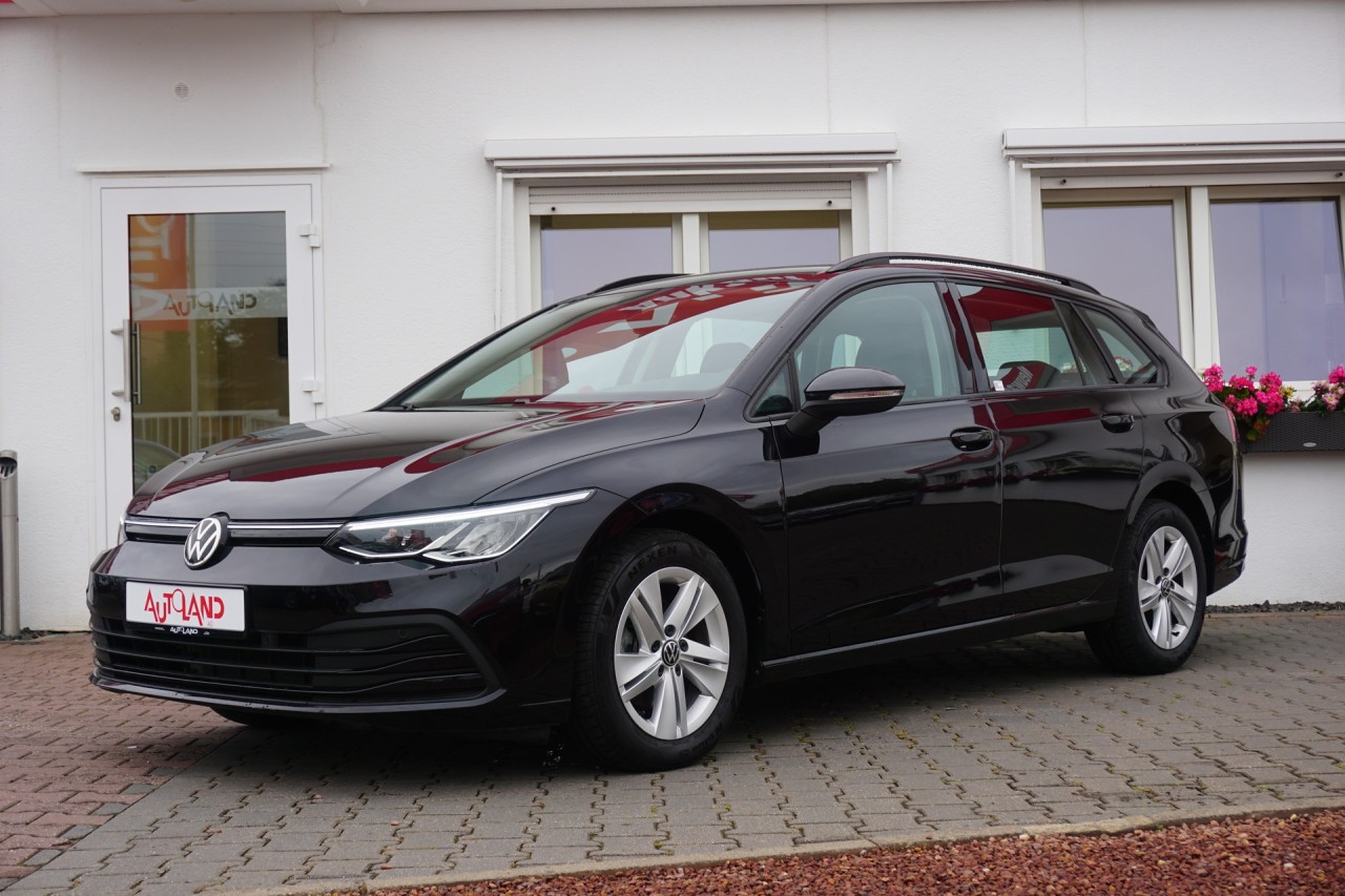 VW Golf VIII Variant Life eTSI
