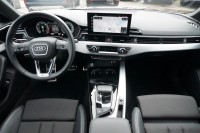Audi A4 Avant 40 2.0 TDI S-Line