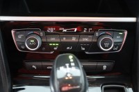 BMW 225 xe Advantage