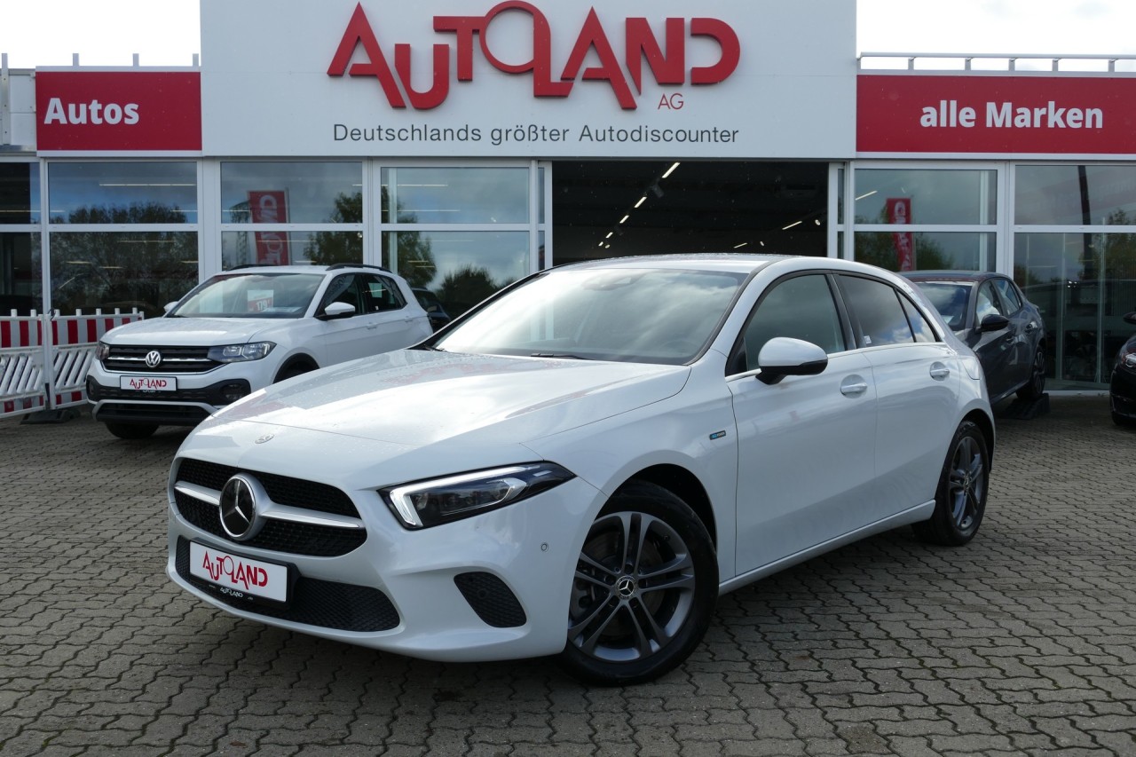 Mercedes-Benz A 250 A250 e Style 8G-DCT