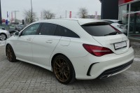 Mercedes-Benz CLA 200 AMG Line