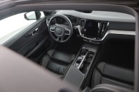 Volvo V60 B3 R Design