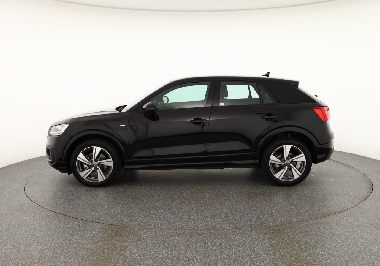 Audi Q2 2.0 TFSI quattro S-Line OptikSchwarz