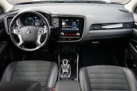 Mitsubishi Outlander 2.4Hybrid PHEV 4WD