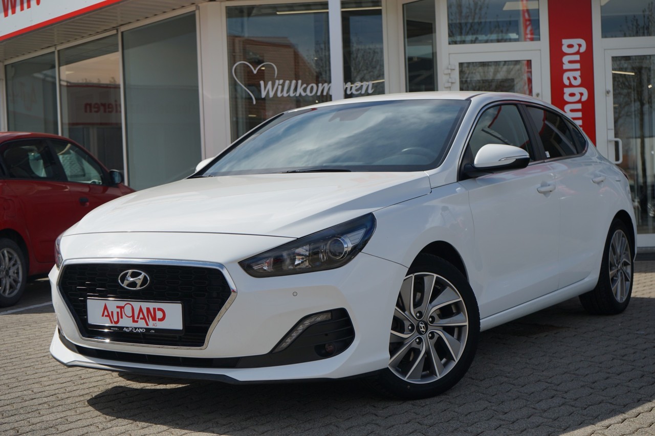Hyundai i30 Fastback 1.4 T-GDI DCT