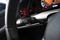 VW Golf VIII Variant 1.0 TSI Life