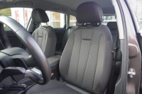 Audi A4 35 TDI Avant S Line sport