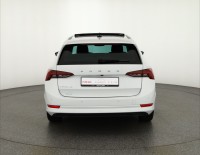 Skoda Octavia Combi 1.5 TSI First Edition