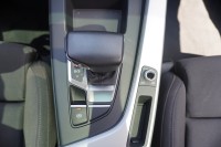 Audi A4 Avant 40 2.0 TDI advanced