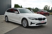 BMW 330 e Touring