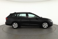 VW Golf VIII Variant 1.0 TSI DSG Life