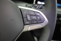 VW Golf VIII Variant 1.5 eTSI R-Line DSG