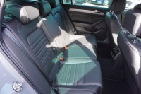 VW Passat Variant 2.0 TDI DSG Edition R-Line 4M