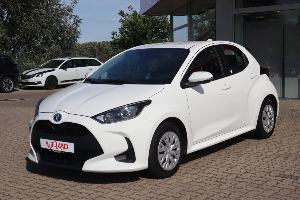 Toyota Yaris 1.5 Hybrid Business Edition