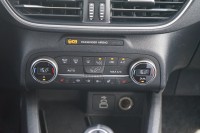 Ford Kuga 2.0 M-Hybrid