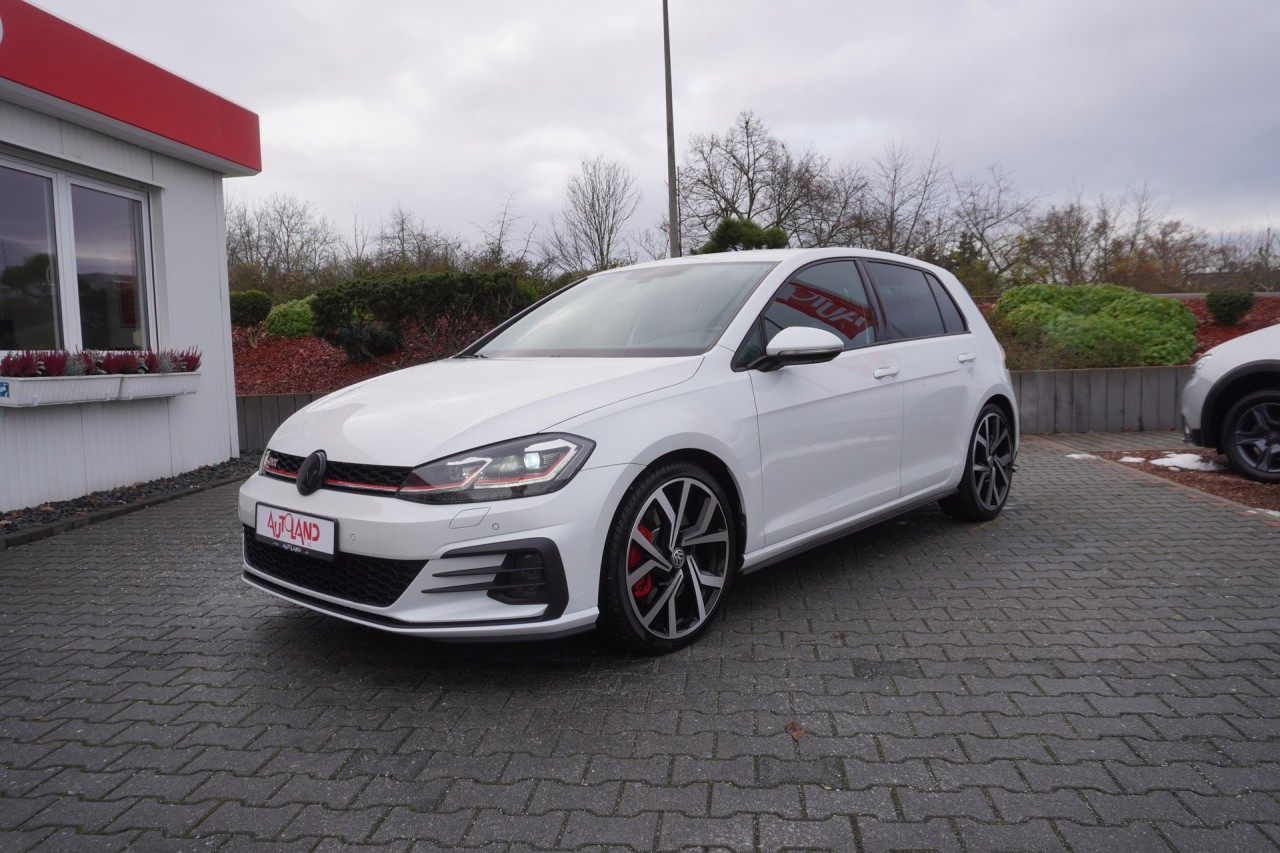 VW Golf VII 2.0 GTI Performance