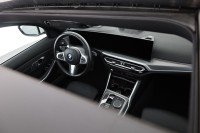 BMW 3 330i M-Sport Touring Aut.