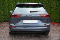 VW Golf VIII Variant 1.0 TSI Life