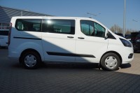 Ford Transit Custom L1 8-Sitzer
