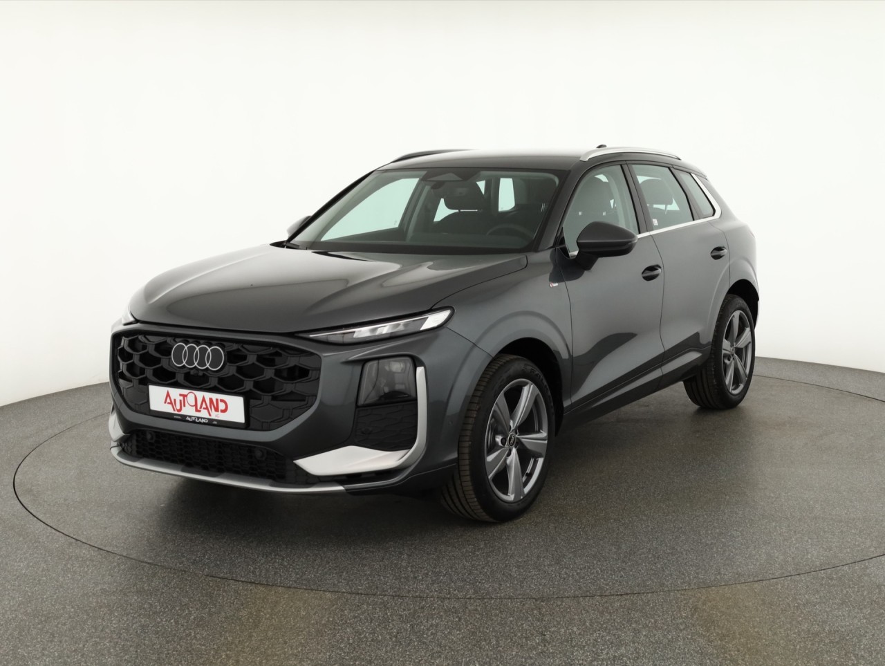 Audi Q3 1.5 TFSI s-line s-tronic n.Modell