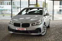 Vorschau: BMW 225 XE