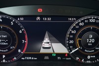 VW Arteon 2.0 R-Line 4Motion