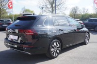 VW Golf VIII Variant 1.5 eTSI Goal DSG