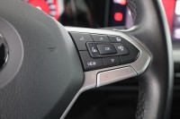 VW Golf VIII Variant 1.5 eTSI DSG Life