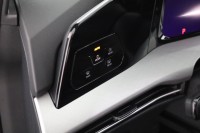 VW Golf VIII Variant 1.5 eTSI DSG Life
