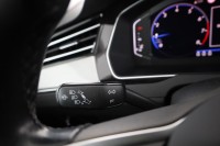 VW Passat Variant 1.5 TSI R-Line