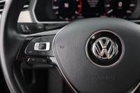 VW Passat Variant 2.0 TSI DSG Highline