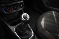 Opel Corsa E 1.2 Color Edition