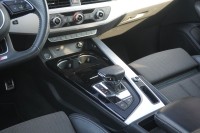 Audi A4 Quattro Avant 40 TDI quattro S-Tronic S-Line