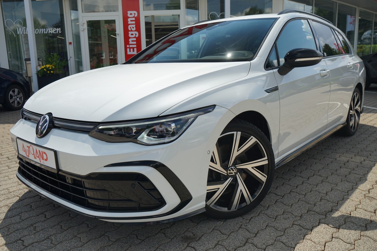 VW Golf VIII Variant 2.0 TSI DSG R-Line